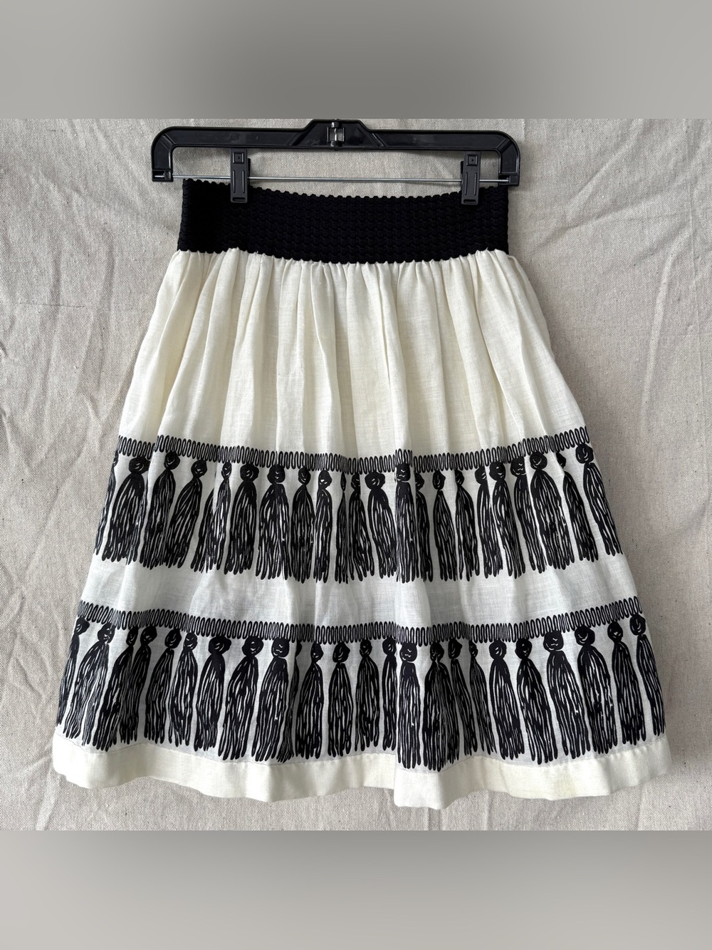 Girls From Savoy Size XS Embroidered Tassel Skirt Black White A Line Tulle Lined